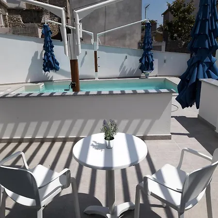 Appartement Seaside With A Swimming Pool Selce, Crikvenica - 19902 *