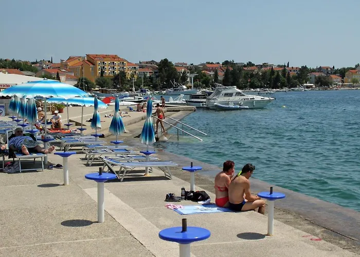 شقة Family-friendly With Swimming Pool Selce, Crikvenica - 19902