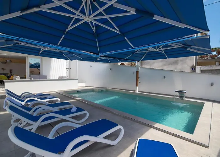شقة Family-friendly With Swimming Pool Selce, Crikvenica - 19902