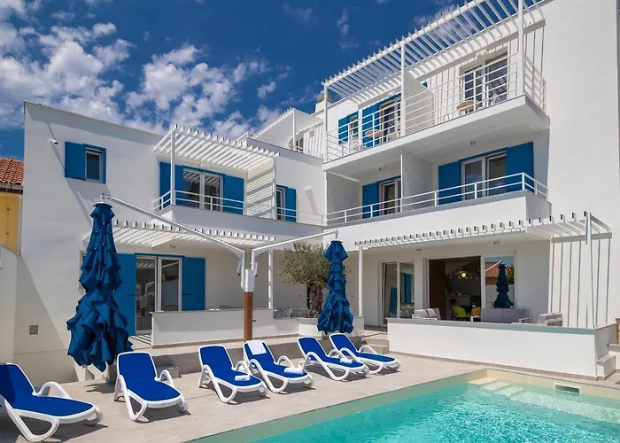 Family-friendly With Swimming Pool Selce, Crikvenica - 19902 سيلتسي